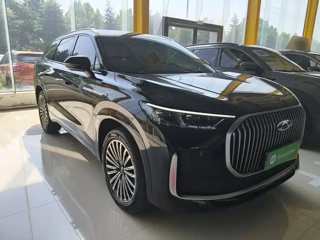 Chery Tiggo 9 2025 2.0T Dual-Clutch Two-Wheel Drive Luxury Edition 5-Seater — миниатюра 4