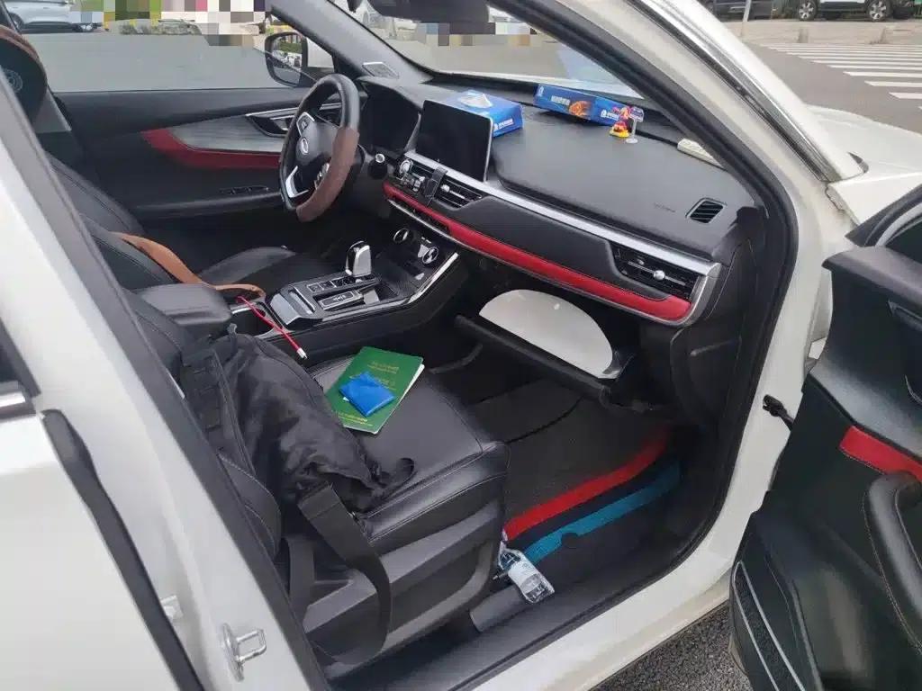 Chery Tiggo 7 2020 Divine Sport Edition 1.5T CVT Divine Sport No. 2 — миниатюра 19