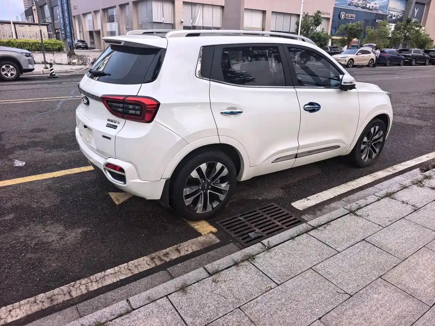 Chery Tiggo 5x 2017 1.5T DCT Luxury Edition — миниатюра 4