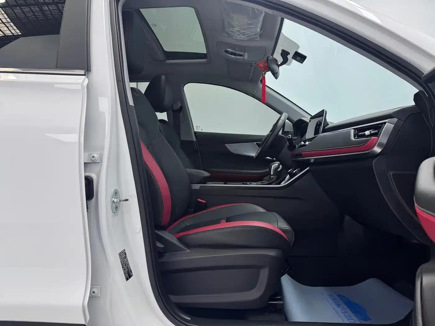 Chery Tiggo 5x 2022 Super Hero Edition 1.5L CVT Luxury — миниатюра 12