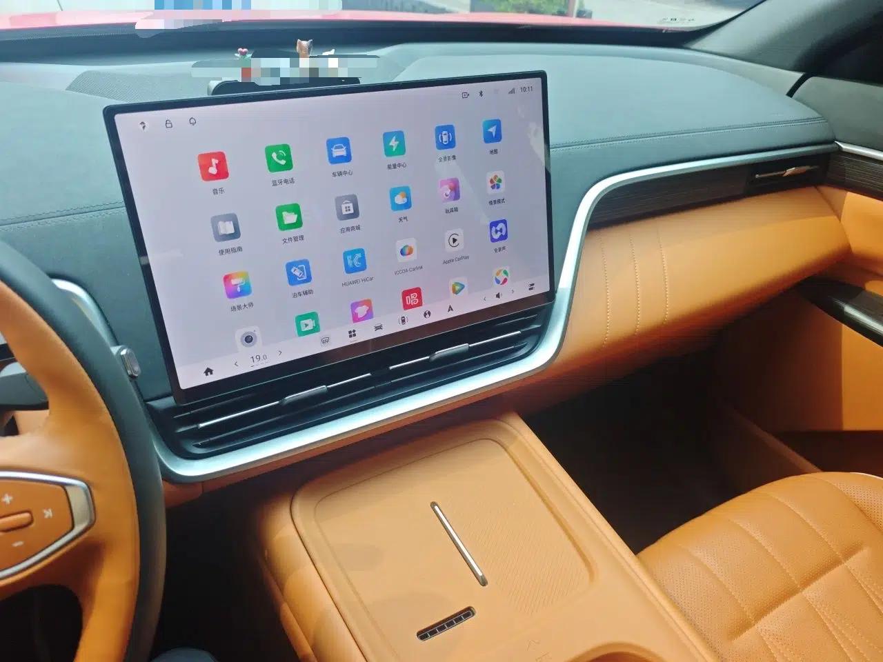 Dongfeng eπ eπ008 2025 210 Ultra LikeYi Edition 5-Seater — миниатюра 13