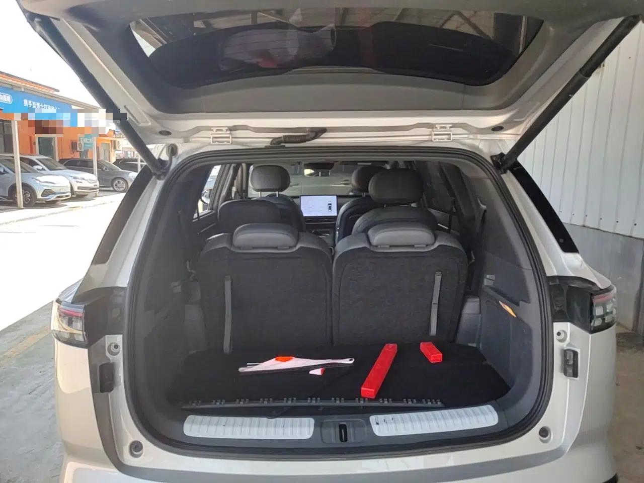 Dongfeng eπ eπ008 2024 210Max Range-Extended Version 6 Seats — миниатюра 22