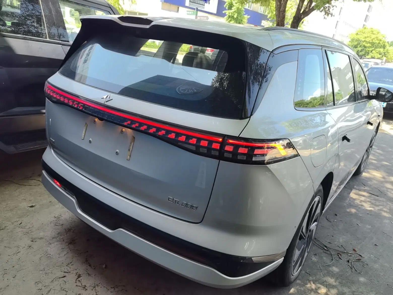 Dongfeng eπ eπ008 2024 210Max Range-Extended Version 6 Seats — миниатюра 6
