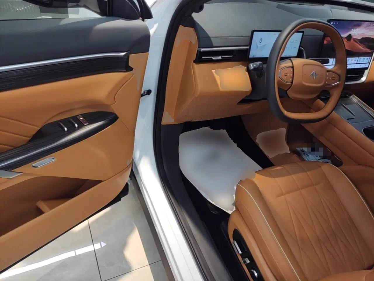 Dongfeng eπ eπ008 2025 636Ultra All-Electric Version 5 Seats — миниатюра 18