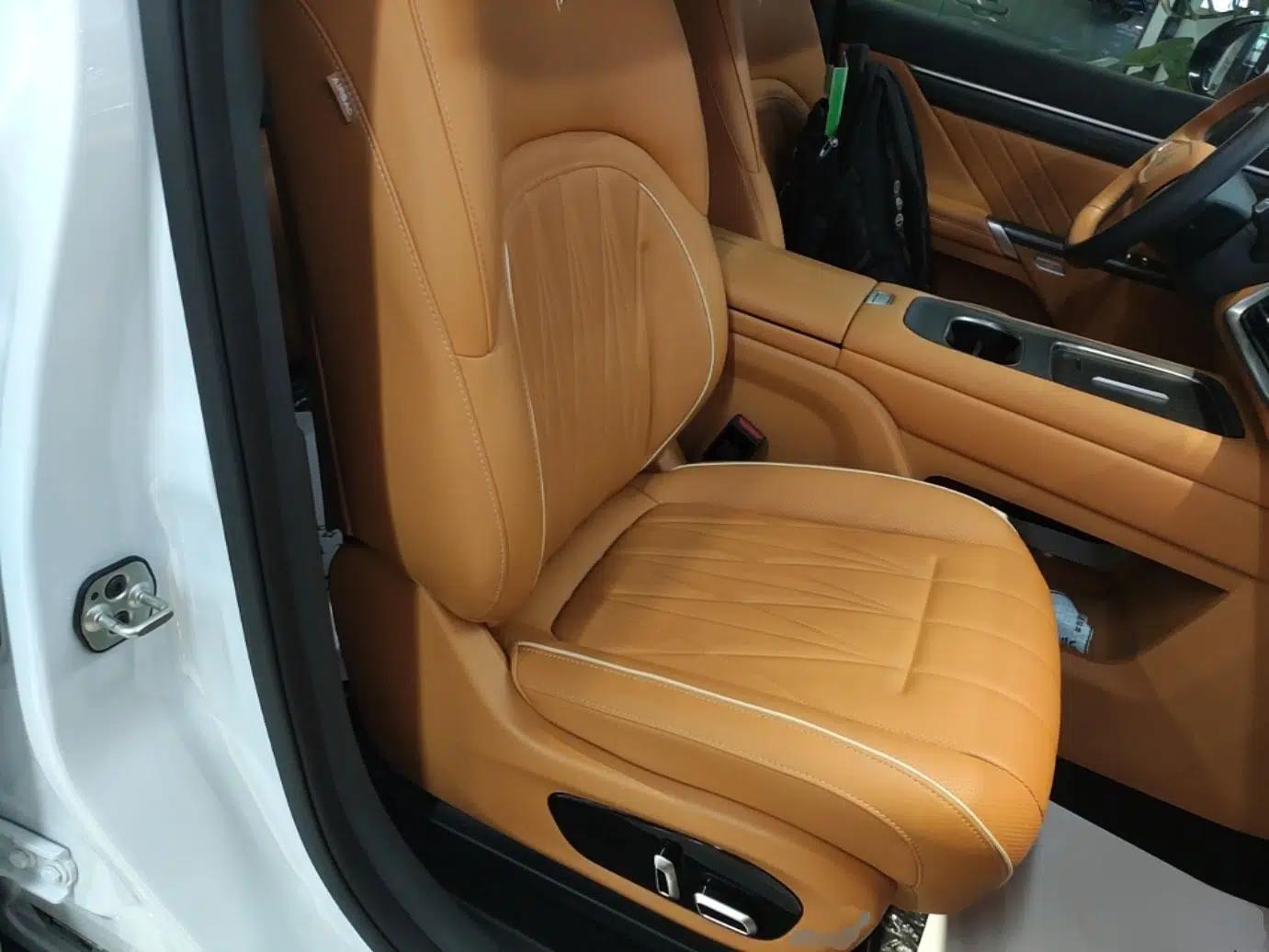 Dongfeng eπ eπ008 2025 636Ultra All-Electric Version 5 Seats — миниатюра 19