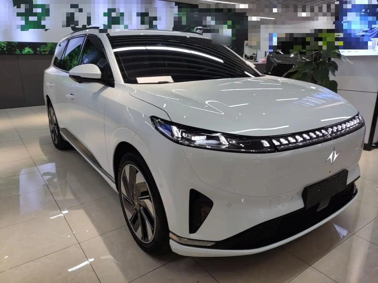 Dongfeng eπ eπ008 2025 636Ultra All-Electric Version 5 Seats — миниатюра 3