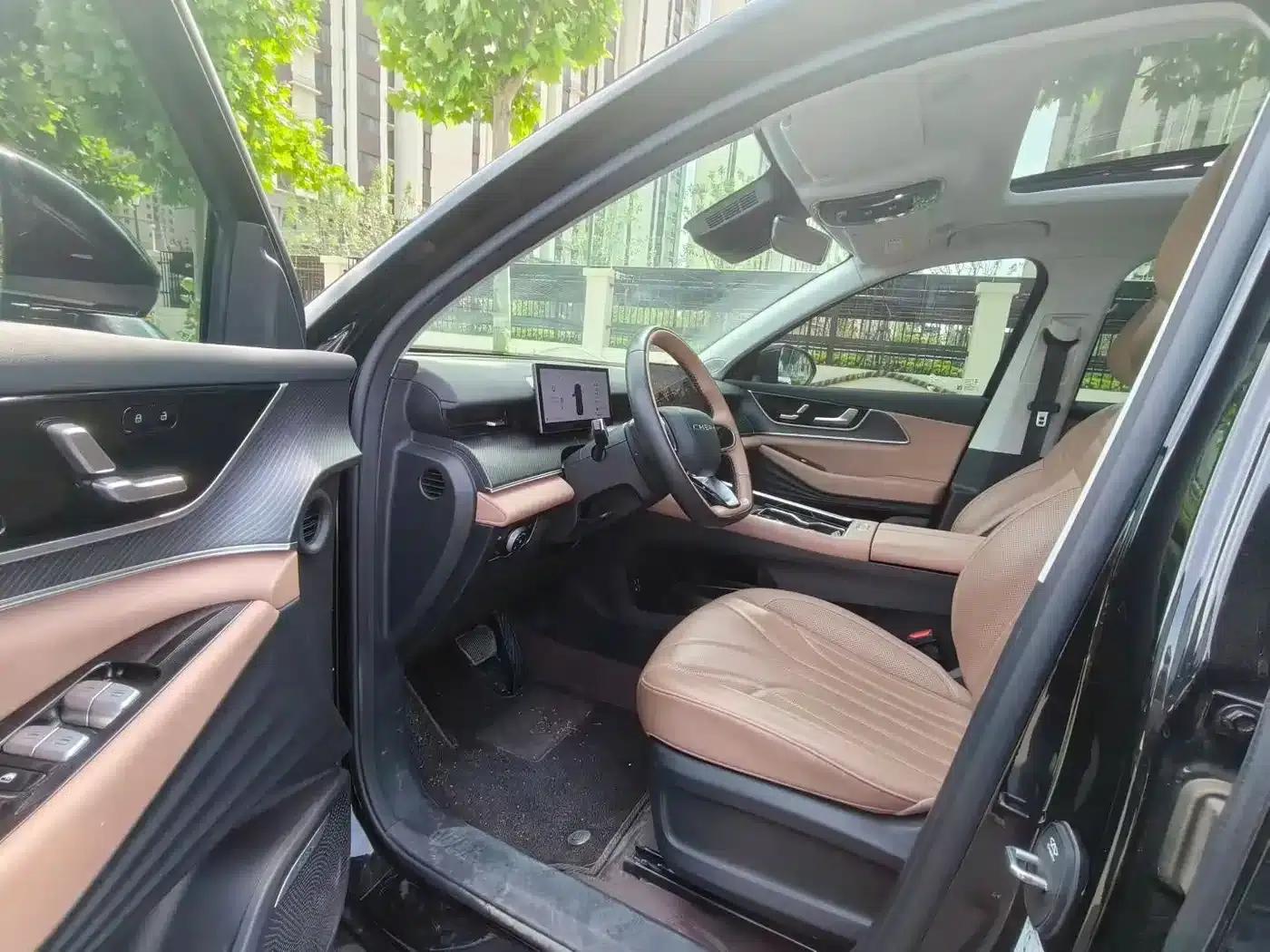Chery Tiggo 8L 2025 2.0T 2WD Changhong Edition 5-seater — миниатюра 4