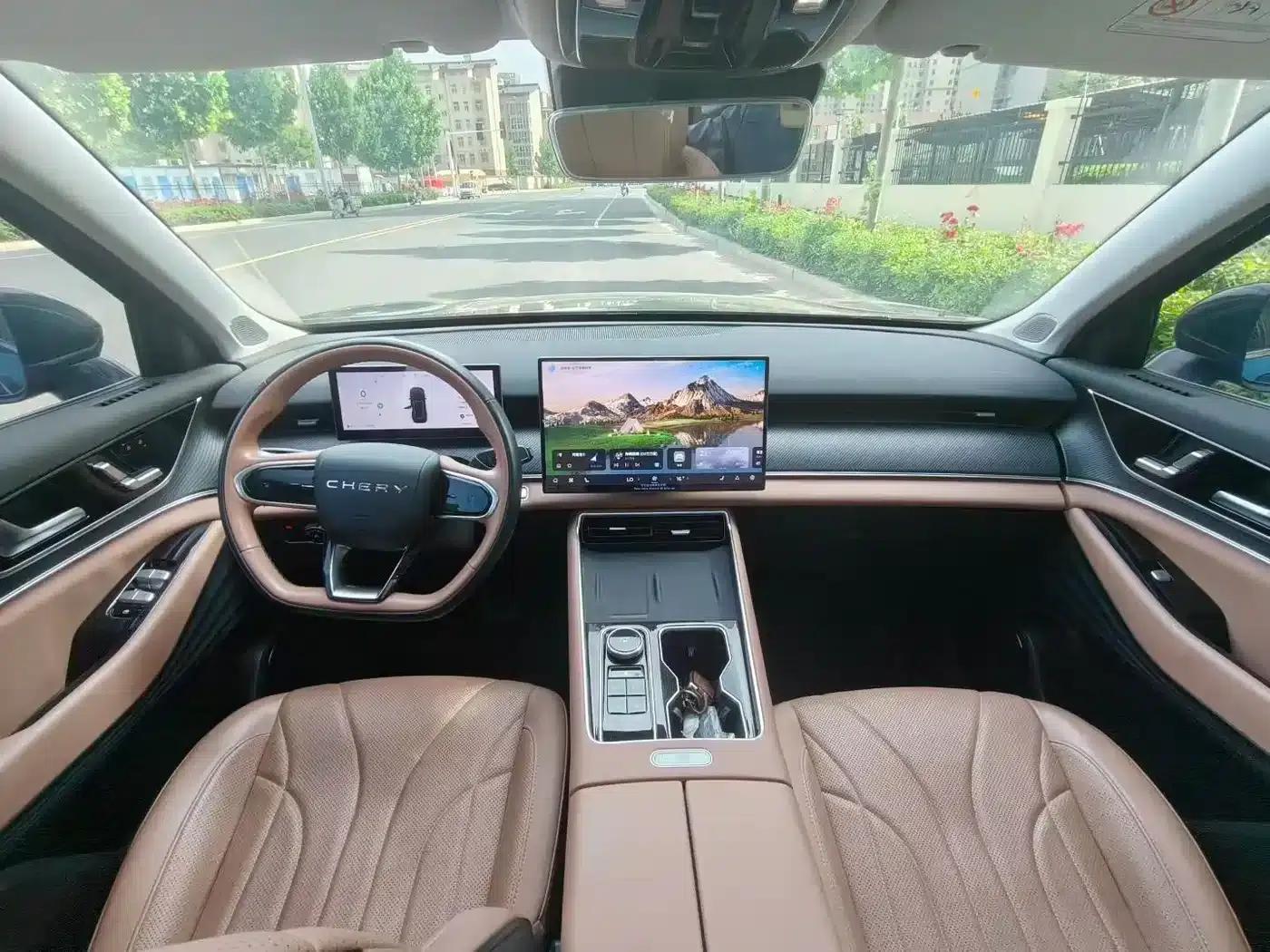 Chery Tiggo 8L 2025 2.0T 2WD Changhong Edition 5-seater — миниатюра 6
