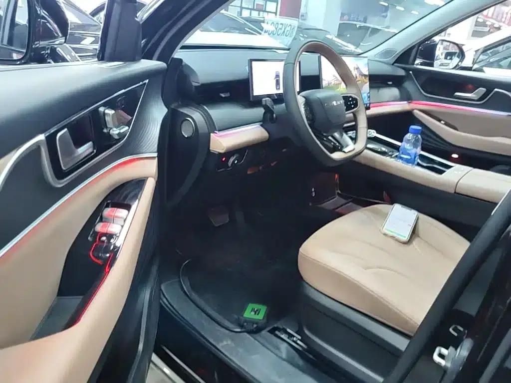Chery Tiggo 8L 2024 2.0T 2WD Comfort Edition 5-seater — миниатюра 16
