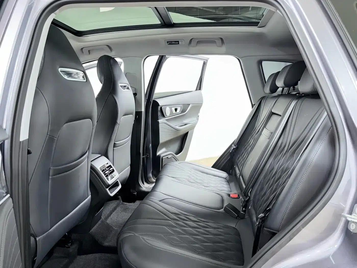 Chery Tiggo 7 PLUS 2023 Champion Edition 1.5TCI CVT Extraordinary Edition — миниатюра 8