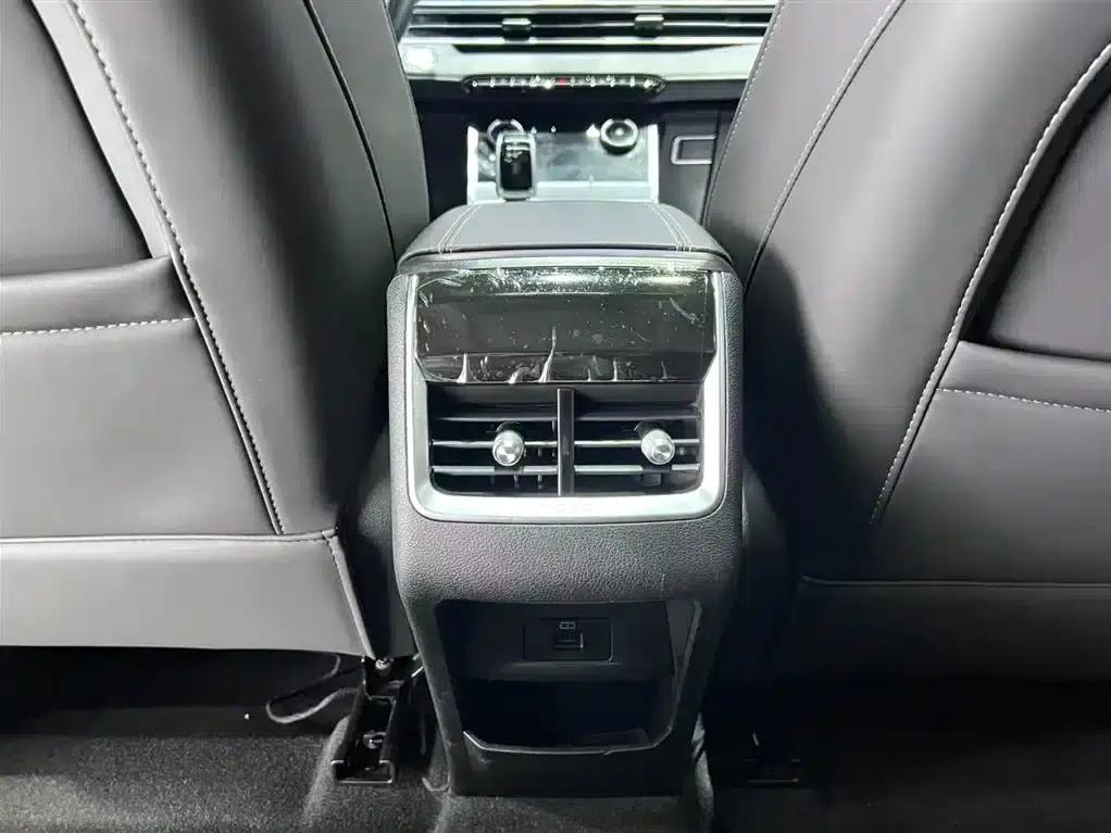 Chery Tiggo 7 PLUS 2022 1.5T CVT Luxury+ — миниатюра 13