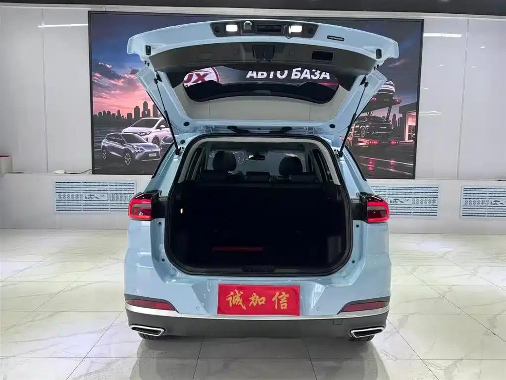 Chery Tiggo 7 PLUS 2022 1.5T CVT Luxury+ — миниатюра 16