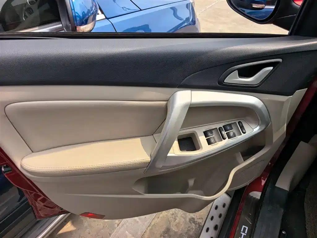Chery Tiggo 5 2014 2.0L CVT Family Edition — миниатюра 8