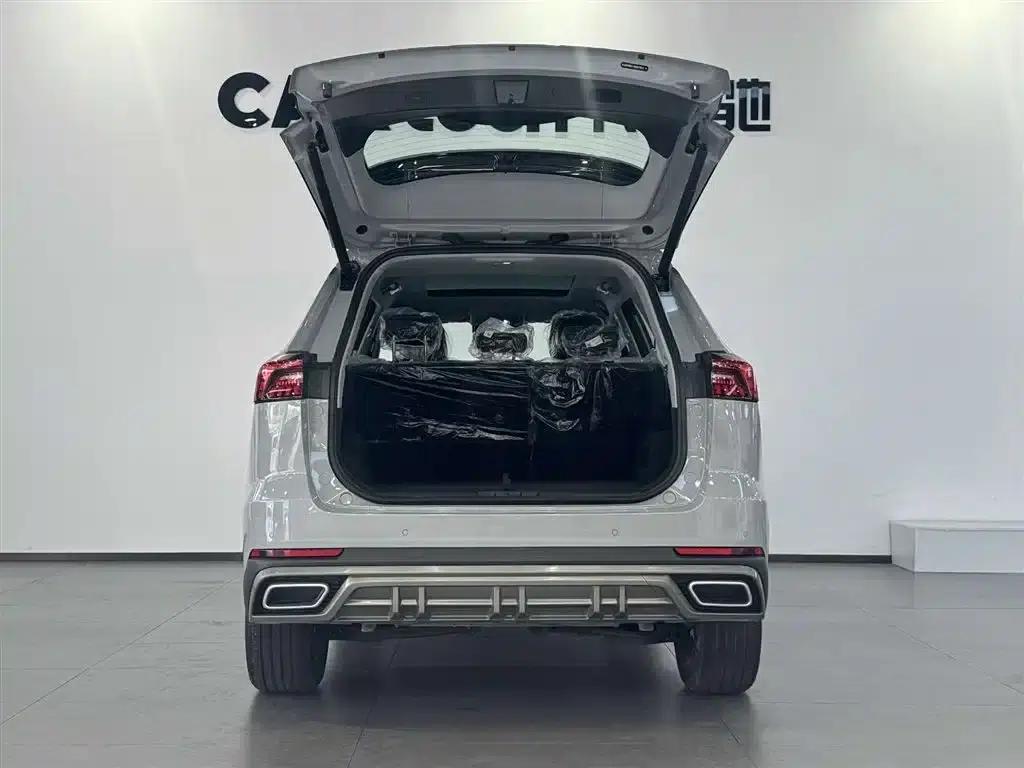 Chery Tiggo 8 PRO PHEV 2025 Champion Edition 1.5T 100km Premium Model — миниатюра 7