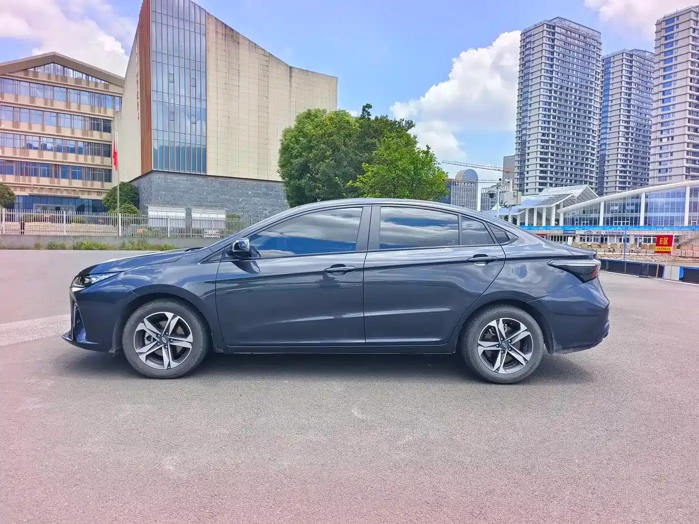 Chery Arrizo 5 GT 2023 1.5T CVT Smart — миниатюра 8