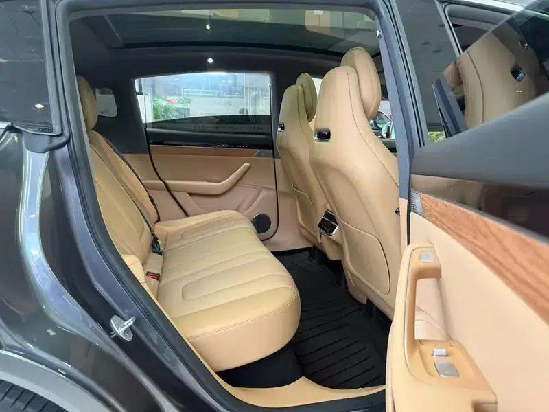 Zhijie R7 2024 Pure Electric 100kWh Max Rear-Wheel Drive Version — миниатюра 14