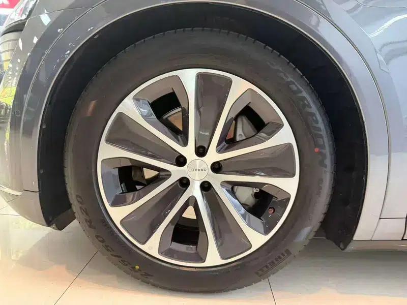 Zhijie R7 2024 Pure Electric 100kWh Max Rear-Wheel Drive Version — миниатюра 6