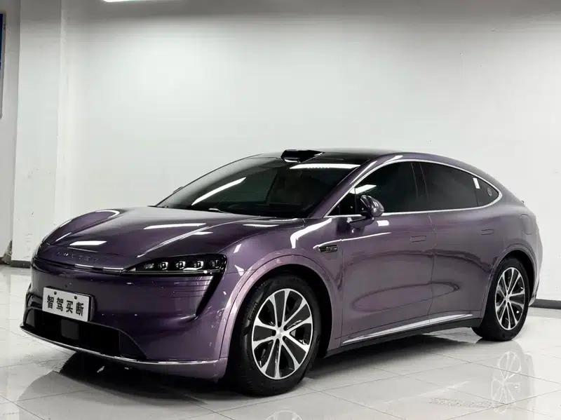 Zhijie R7 2024 Pure Electric 100kWh Max Rear-Wheel Drive Version — миниатюра 1