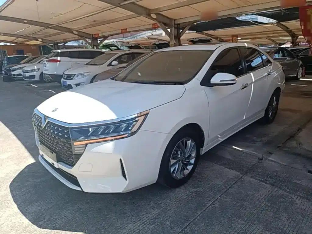 Venucia D60 2021 PLUS 1.6L XL CVT Elite Edition — миниатюра 1