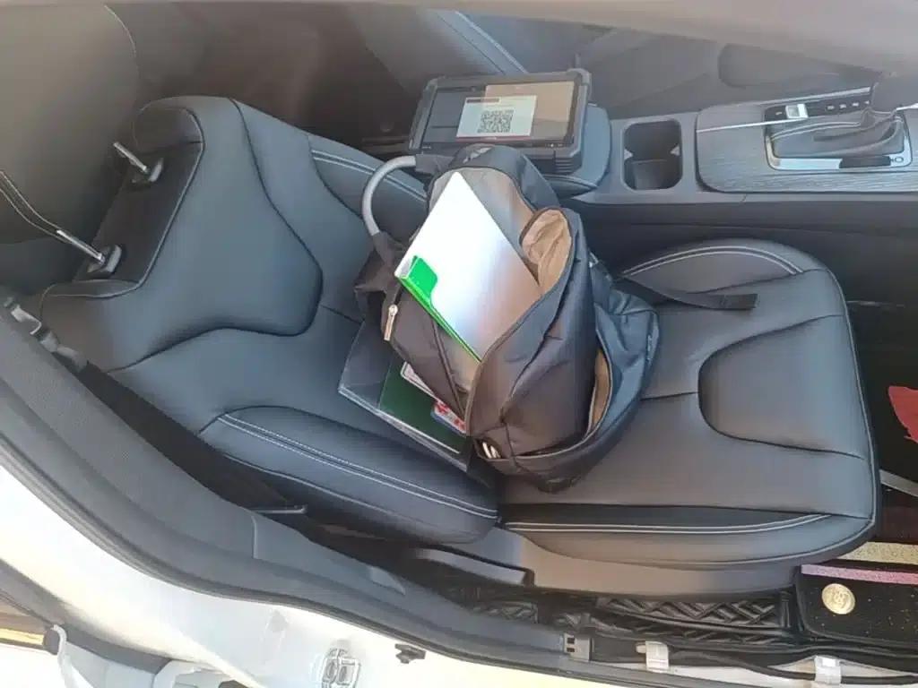 Venucia D60 2021 PLUS 1.6L XL CVT Elite Edition — миниатюра 25