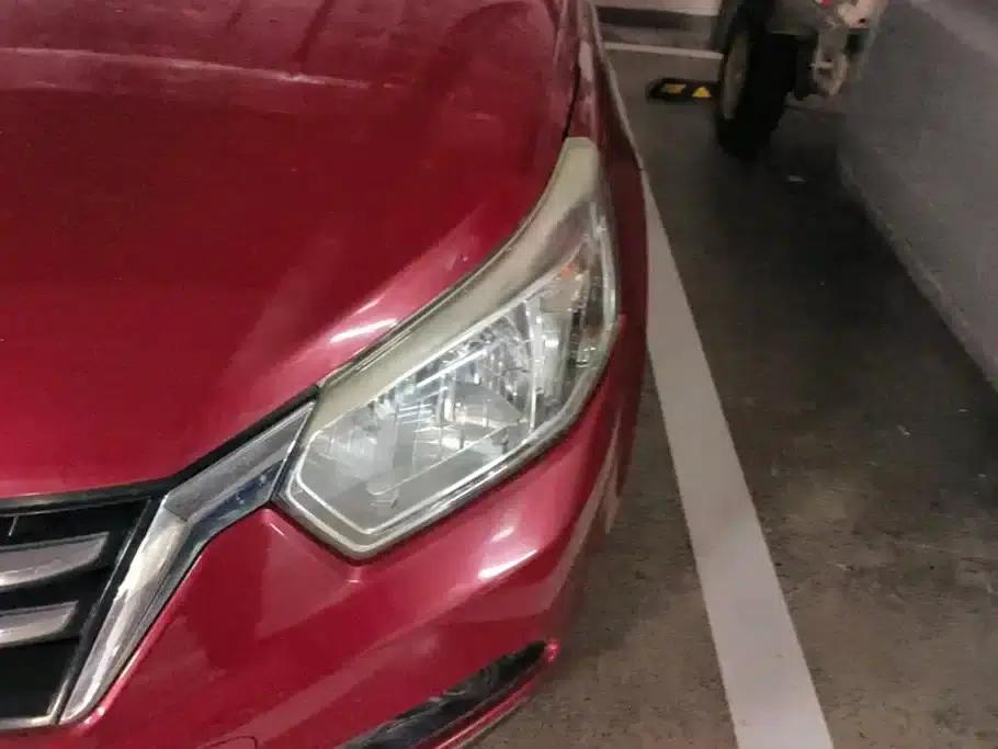 Venucia R50 2016 1.6L Automatic Elite Edition — миниатюра 5