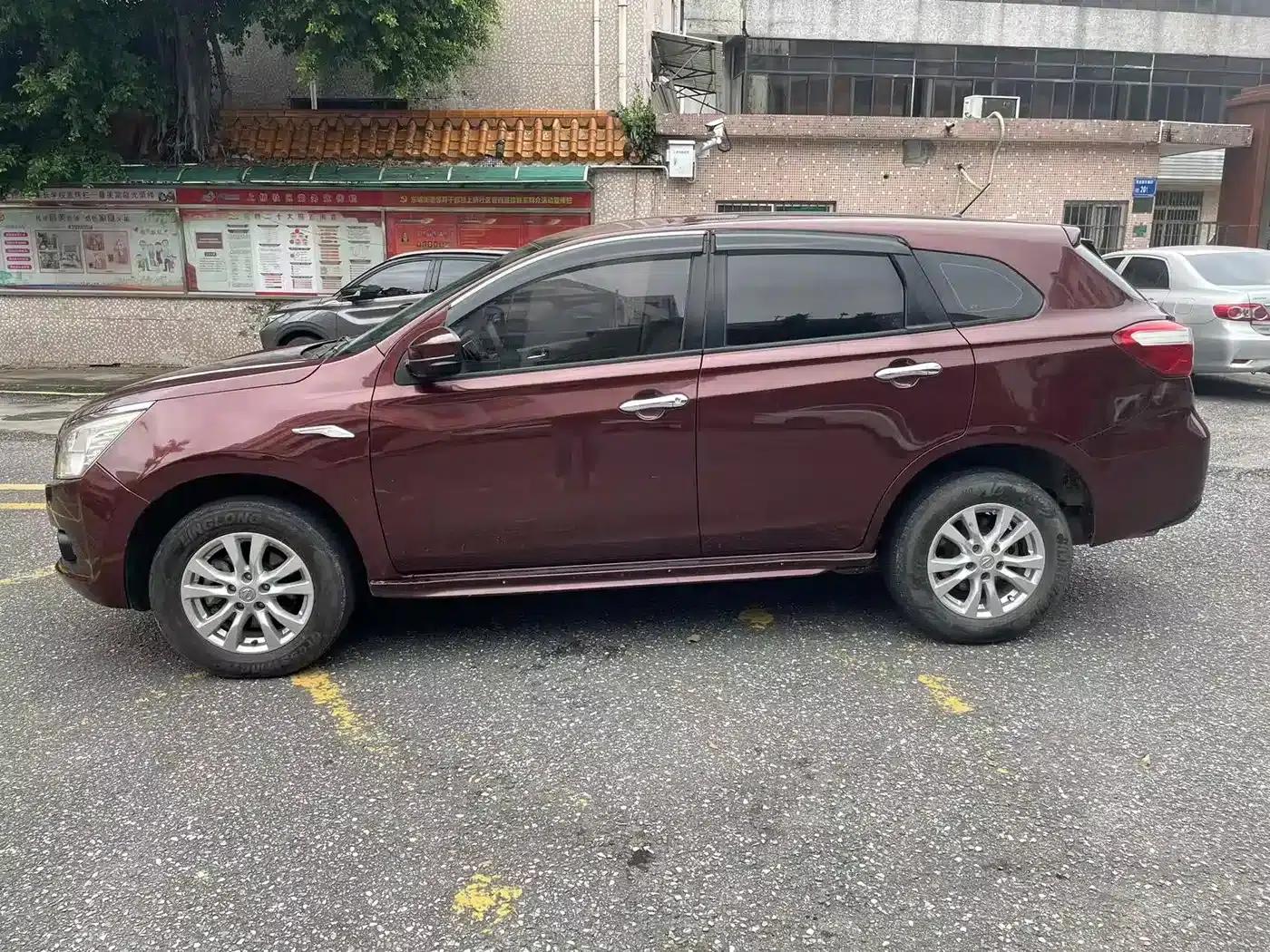 Venucia T70 2015 1.6L Manual Ruixing Edition — миниатюра 8