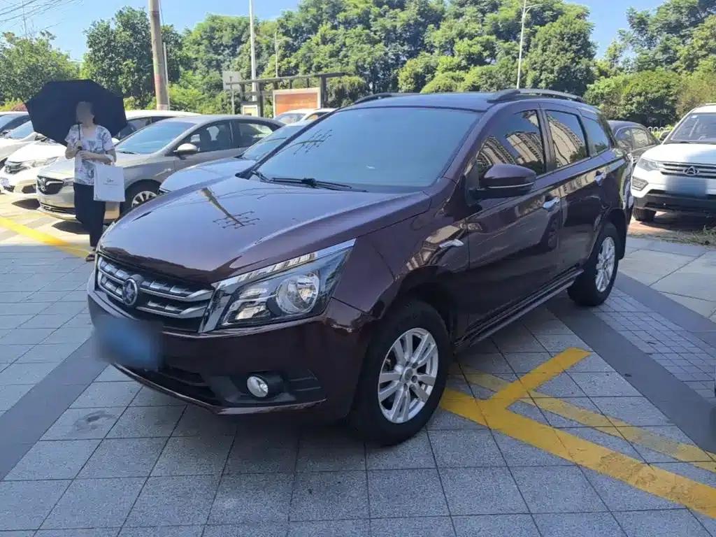 Venucia T70 2016 1.6L Manual Smart Edition — миниатюра 2