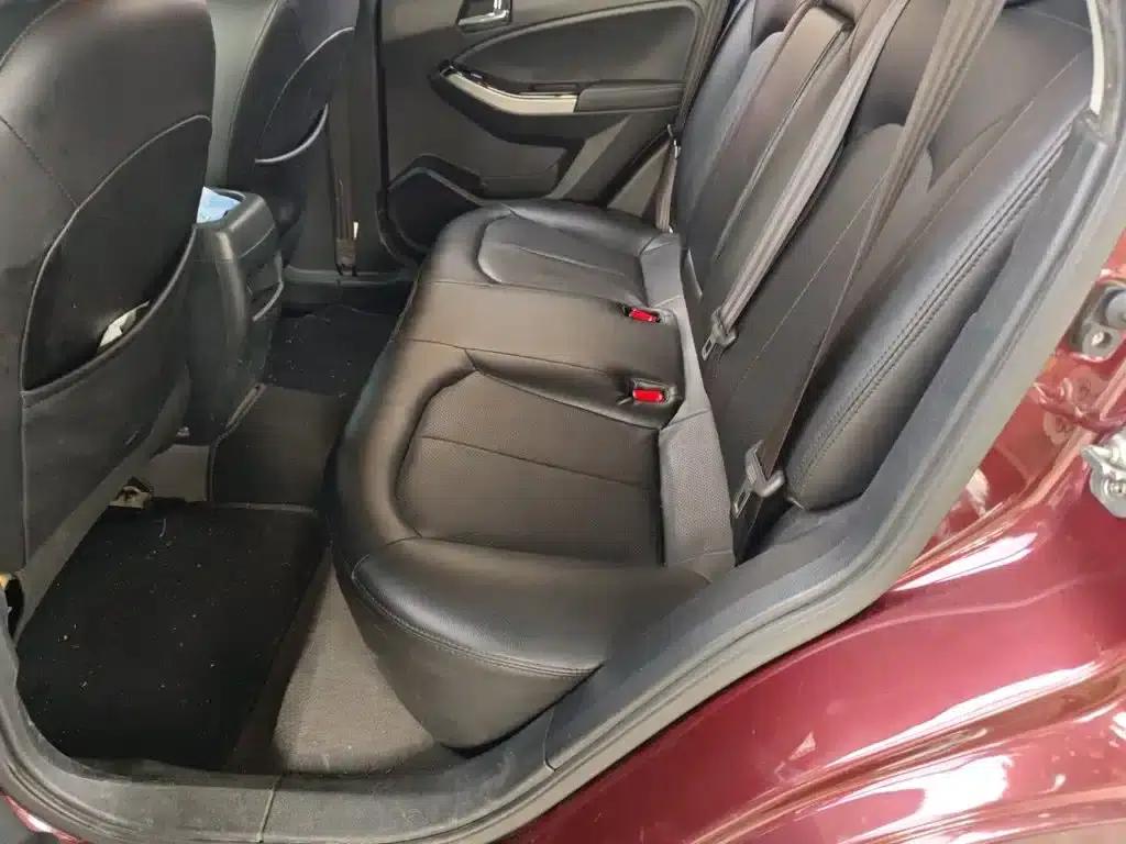 Venucia T70 2016 2.0L CVT Smart Edition — миниатюра 14