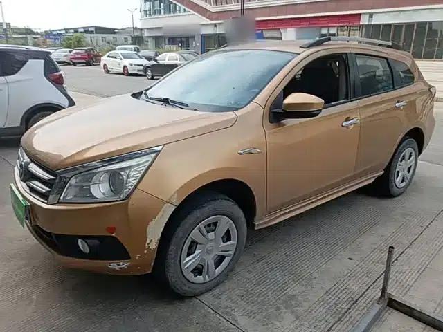 Venucia T70 2015 1.6L Manual Ruixing Edition
