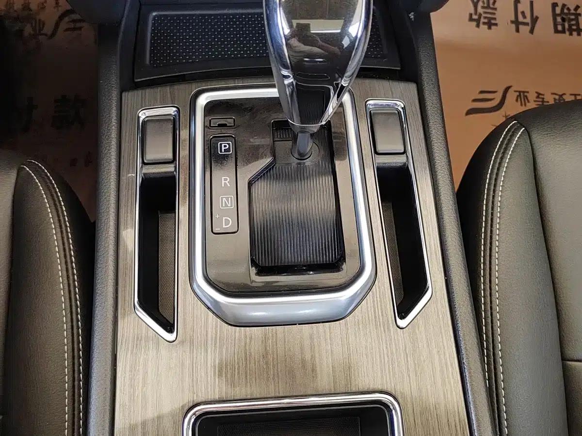 Venucia T90 2018 2.0L CVT Smart Connect Smart Edition (National VI Emission Standard) — миниатюра 14