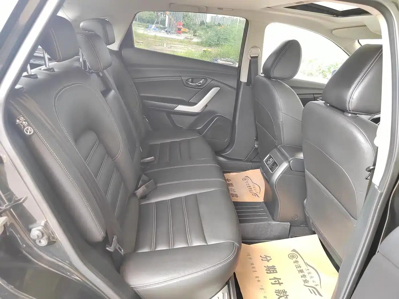 Venucia T90 2018 2.0L CVT Smart Connect Smart Edition (National VI Emission Standard) — миниатюра 17