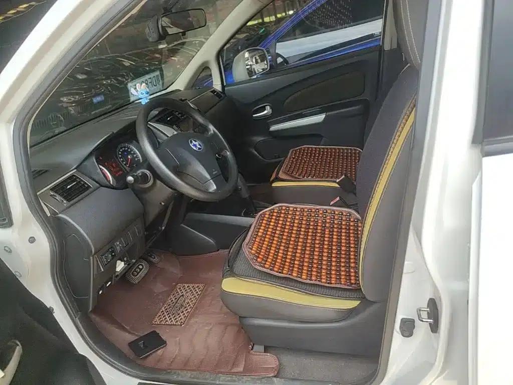 Venucia R50X 2013 1.6L Automatic — миниатюра 15