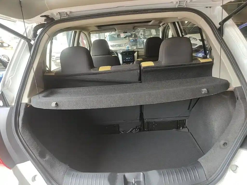 Venucia R50X 2013 1.6L Automatic — миниатюра 19