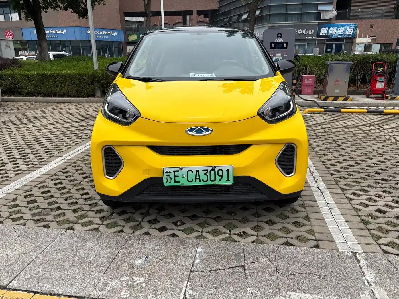 Little Ant 2019 4-seater Smart Edition 30.6kWh — миниатюра 2
