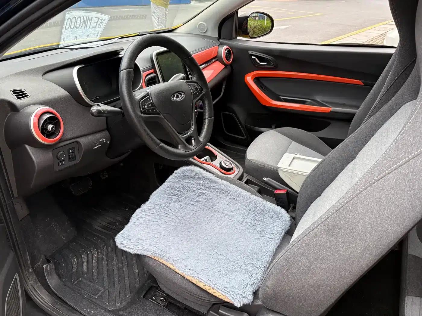 Little Ant 2019 4-seater Smart Edition 30.6kWh — миниатюра 4