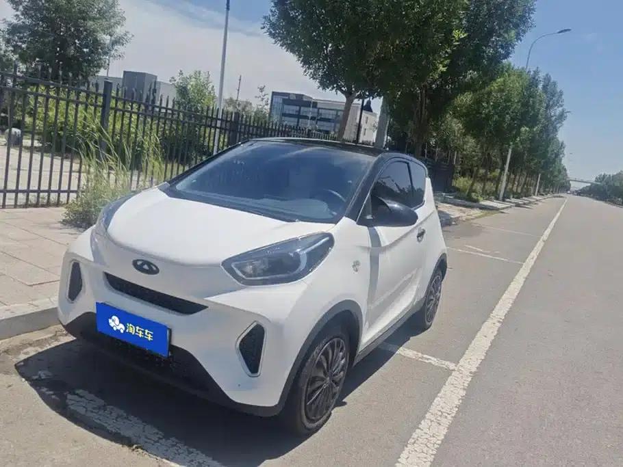 Little Ant 2025 Model 251km Accelerator (Favorite Edition) 25.05kWh — миниатюра 1