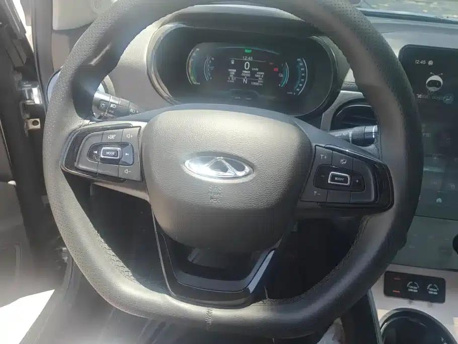 Little Ant 2025 Model 251km Accelerator (Favorite Edition) 25.05kWh — миниатюра 14
