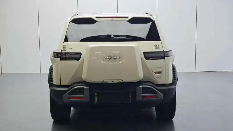 Titanium 3 2025 Model 501KM AWD Ultra Edition — миниатюра 5