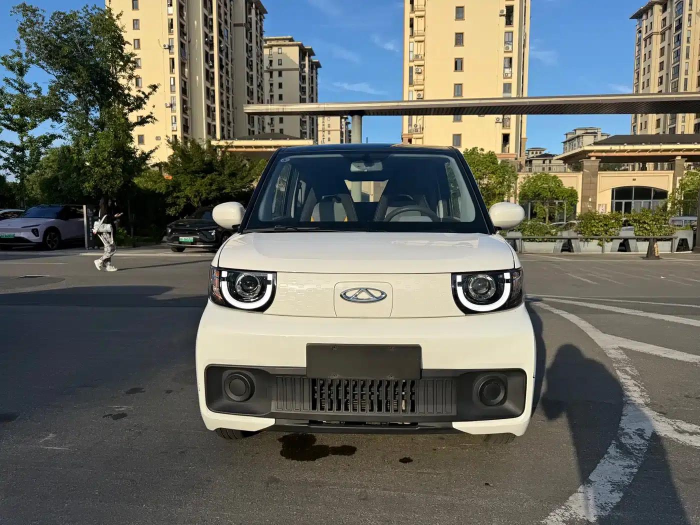 QQ Ice Cream 2022 Model 170km Sundae Ternary Lithium — миниатюра 2