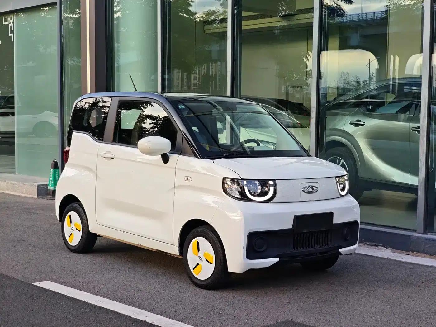 QQ Ice Cream 2022 Model 170km Sundae Ternary Lithium — миниатюра 3