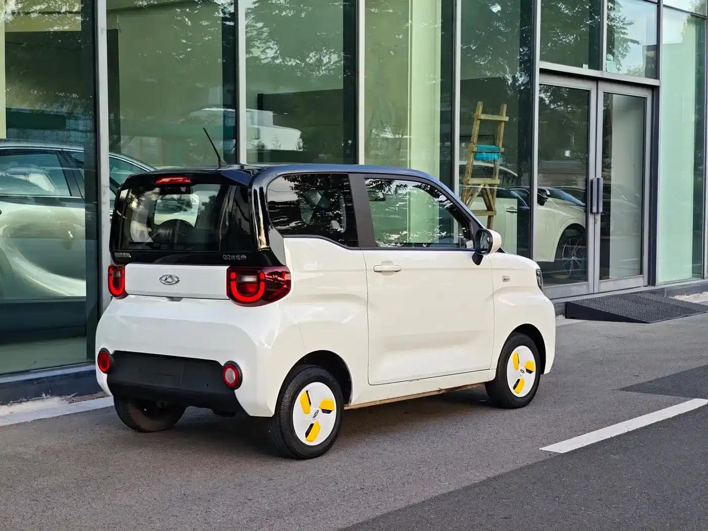 QQ Ice Cream 2022 Model 170km Sundae Ternary Lithium — миниатюра 4