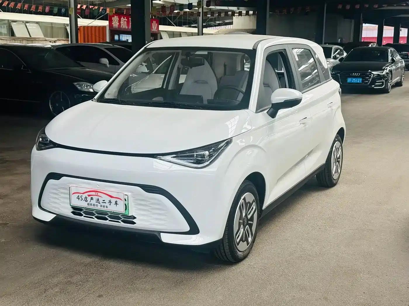Domi 2025 Model 305km Comfort Edition — миниатюра 1