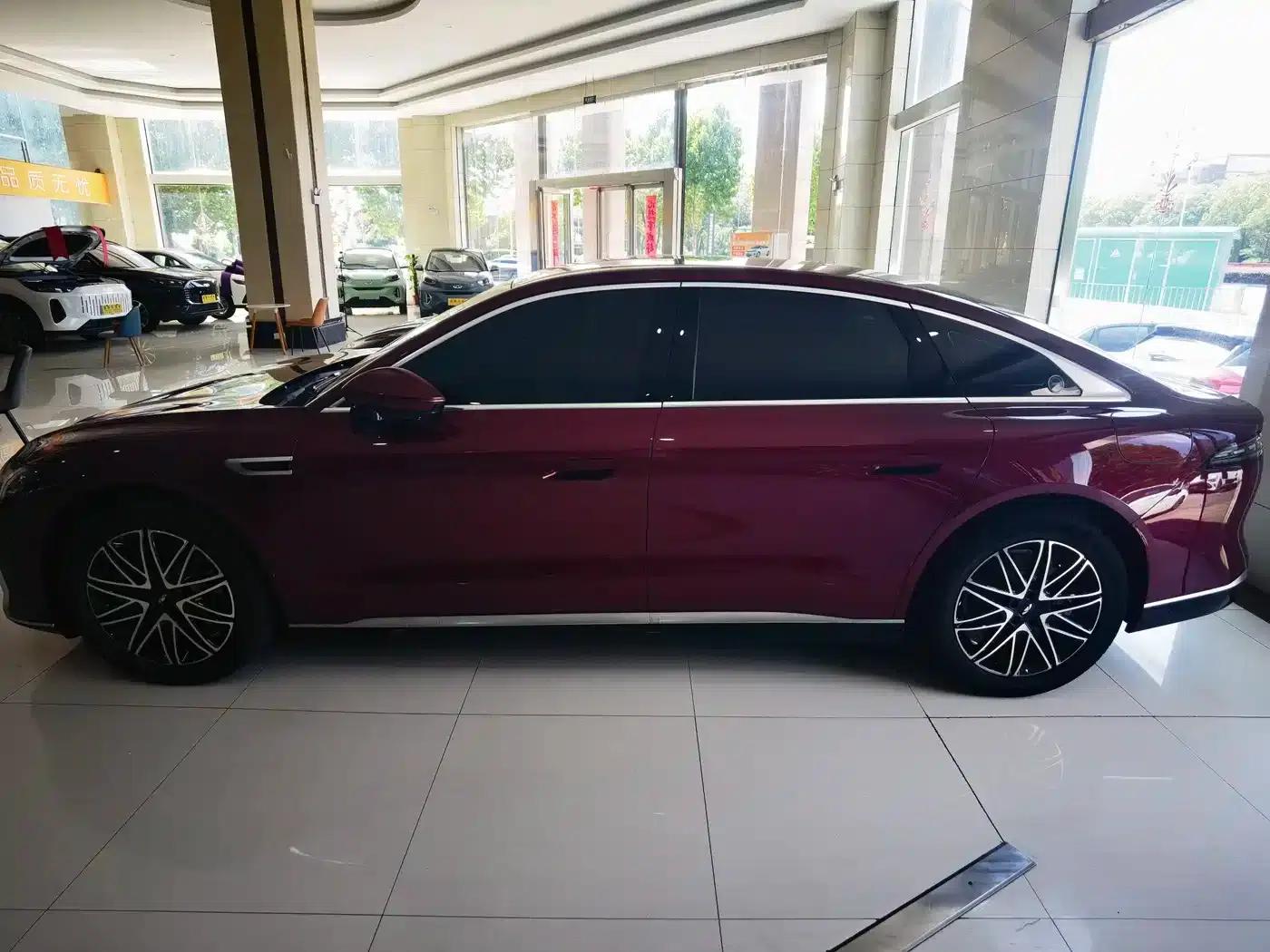 Fengyun A9L 2025 Model 260km Extended Range Premium Edition — миниатюра 4