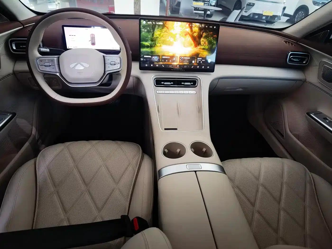 Fengyun A9L 2025 Model 260km Extended Range Premium Edition — миниатюра 8
