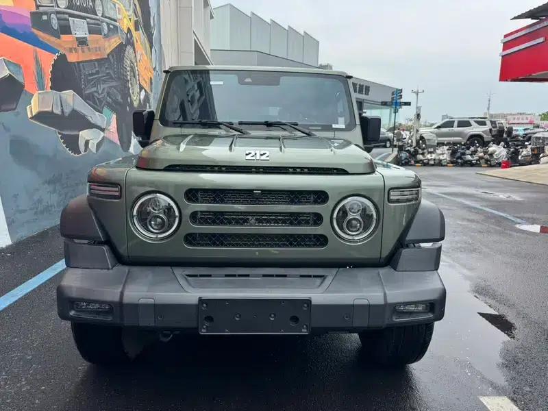 212 T01 2024 Explorer 2.0T — миниатюра 2