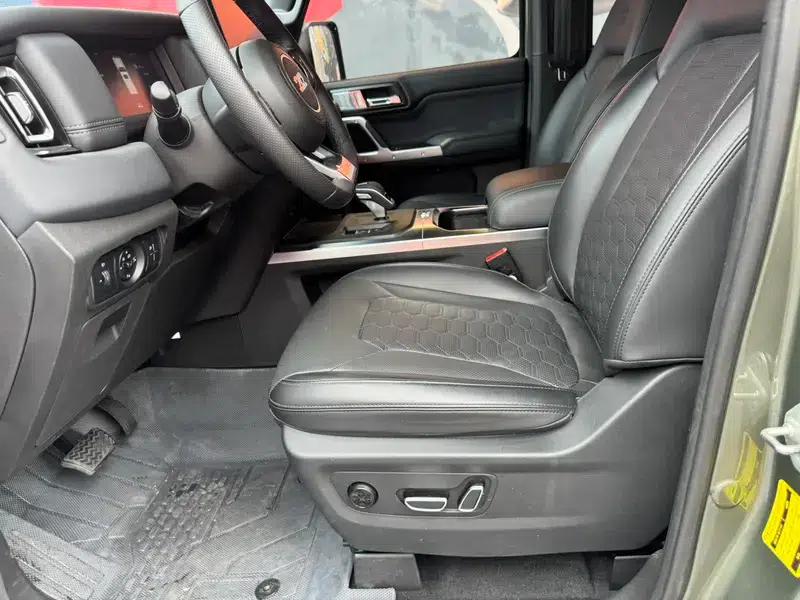 212 T01 2024 Explorer 2.0T — миниатюра 16