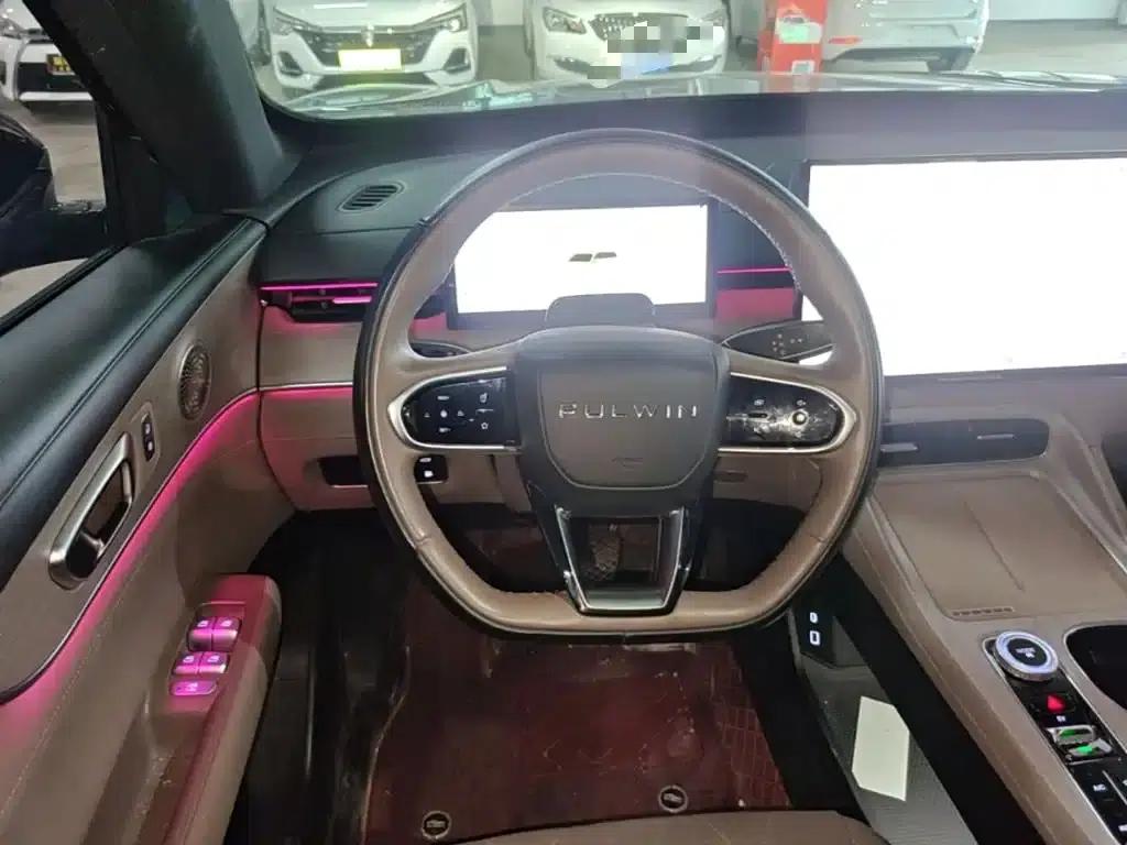 Fengyun T8 2025 1.5T 130km Premium Edition 5-seater — миниатюра 11