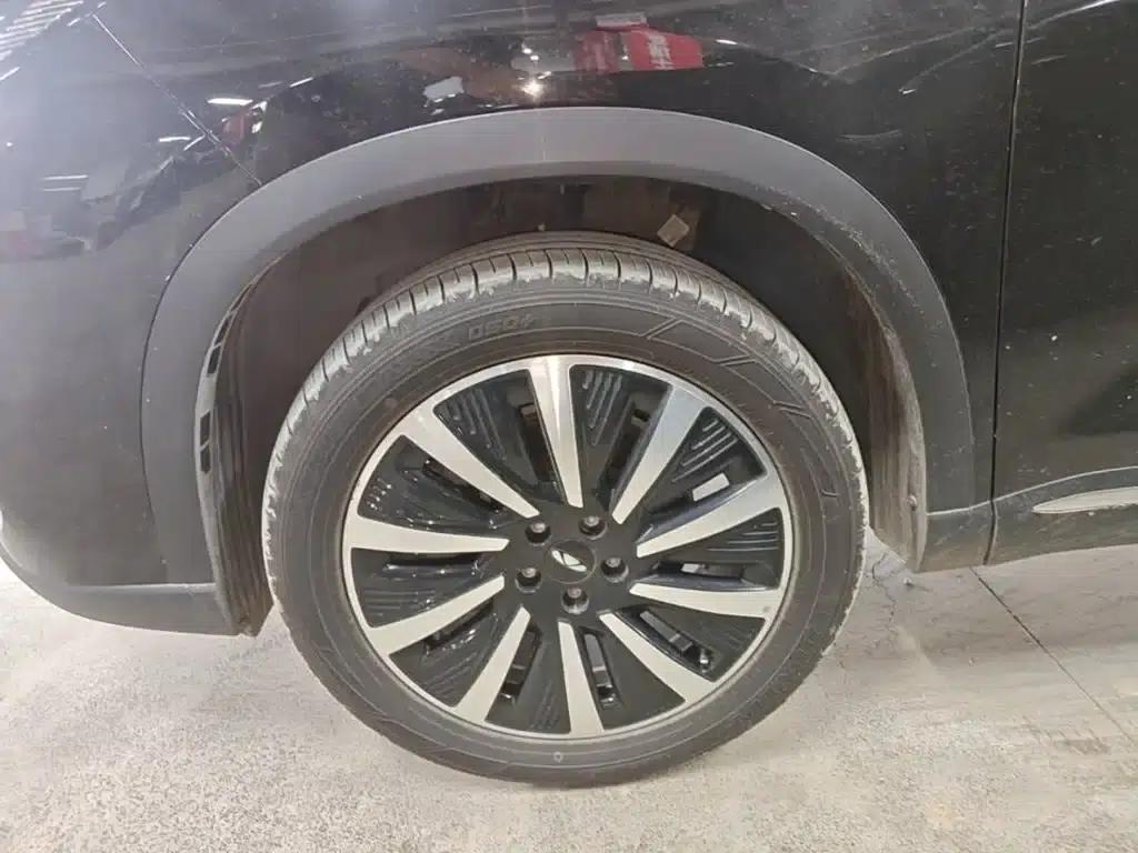Fengyun T8 2025 1.5T 130km Premium Edition 5-seater — миниатюра 23