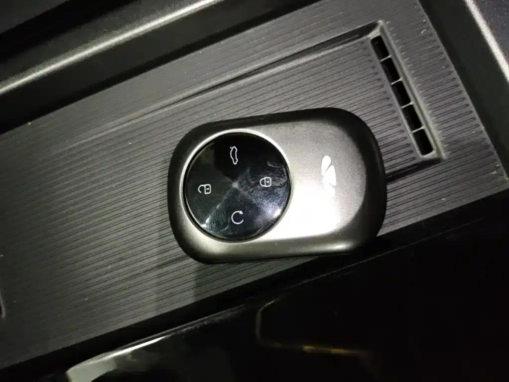 Fengyun X3 PLUS 2025 501 AWD Smart Edition — миниатюра 9