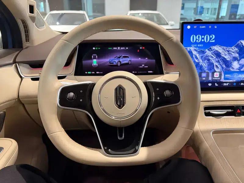 Shangjie H5 2025 Pure Electric Max Long Range Edition — миниатюра 20